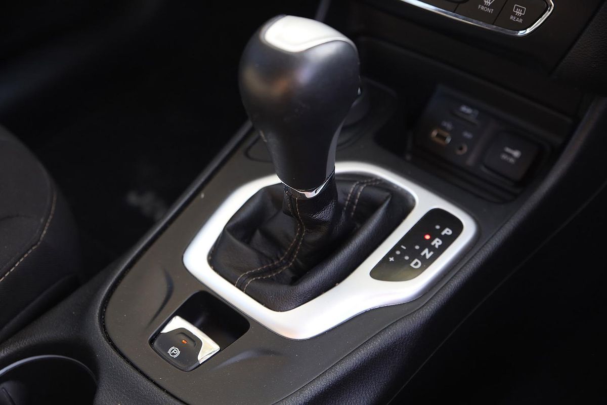 2017 Jeep Cherokee Longitude KL