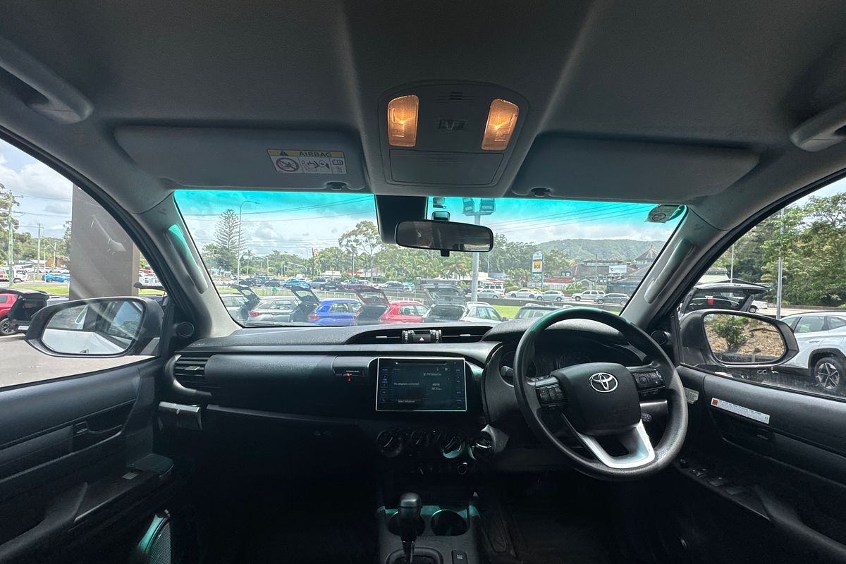 2019 Toyota Hilux SR GUN126R 4X4