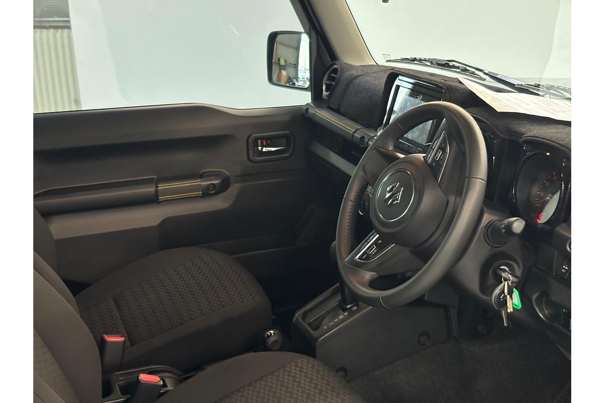 2023 Suzuki Jimny GLX GJ