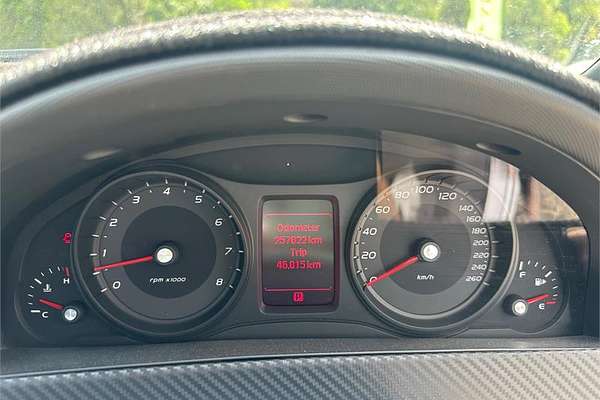 2012 Holden COMMODORE SV6 THUNDER VE II MY12