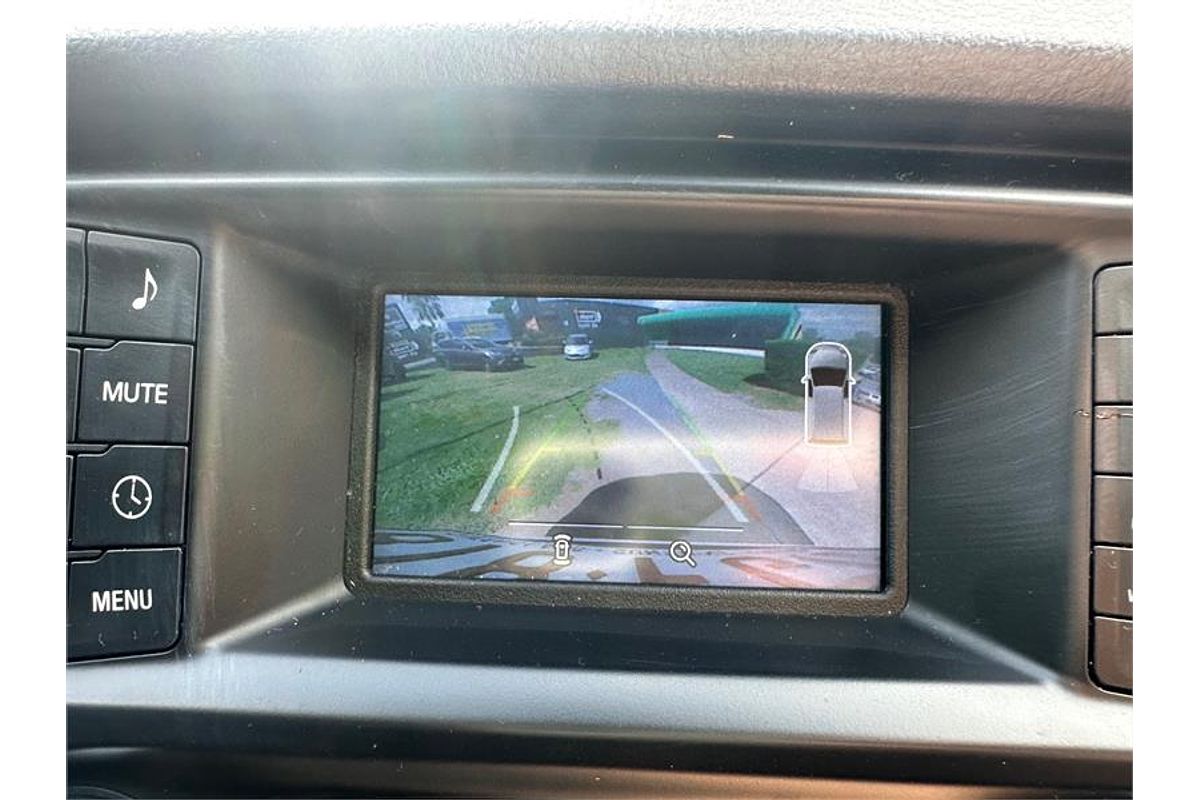 2016 Ford EVEREST AMBIENTE UA