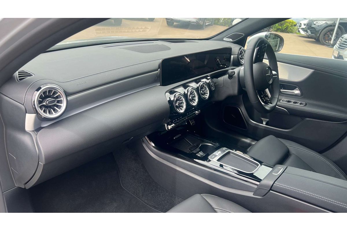 2023 Mercedes-Benz A-Class A200 W177