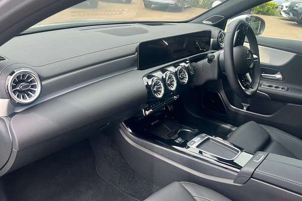 2023 Mercedes-Benz A-Class A200 W177