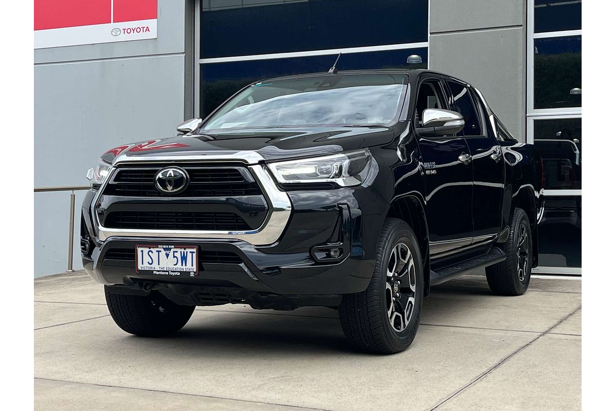 2020 Toyota Hilux SR5 GUN126R 4X4