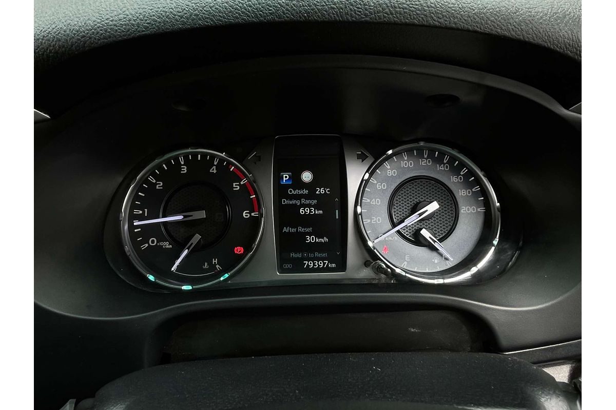 2020 Toyota Hilux SR5 GUN126R 4X4