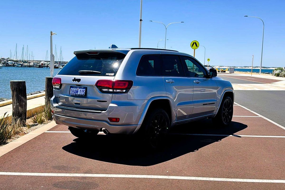 2020 Jeep Grand Cherokee Night Eagle WK