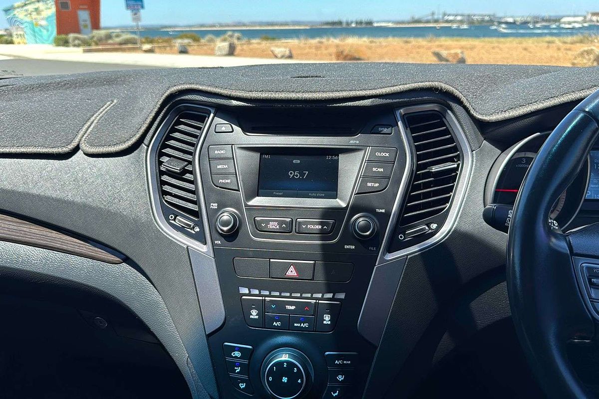2015 Hyundai Santa Fe Active DM3 Series II