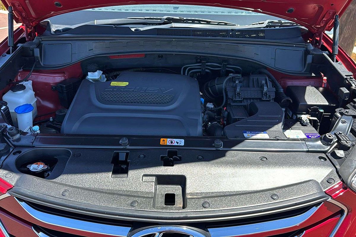 2015 Hyundai Santa Fe Active DM3 Series II