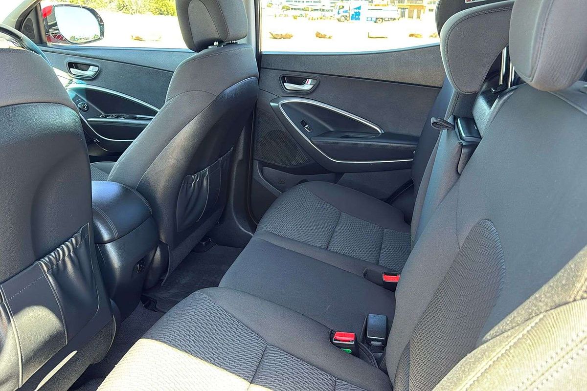 2015 Hyundai Santa Fe Active DM3 Series II