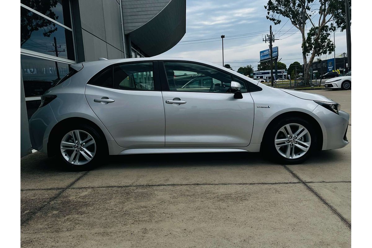 2022 Toyota Corolla Ascent Sport Hybrid ZWE219R