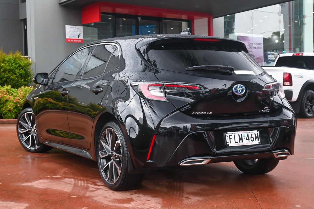 2022 Toyota Corolla ZR Hybrid ZWE211R