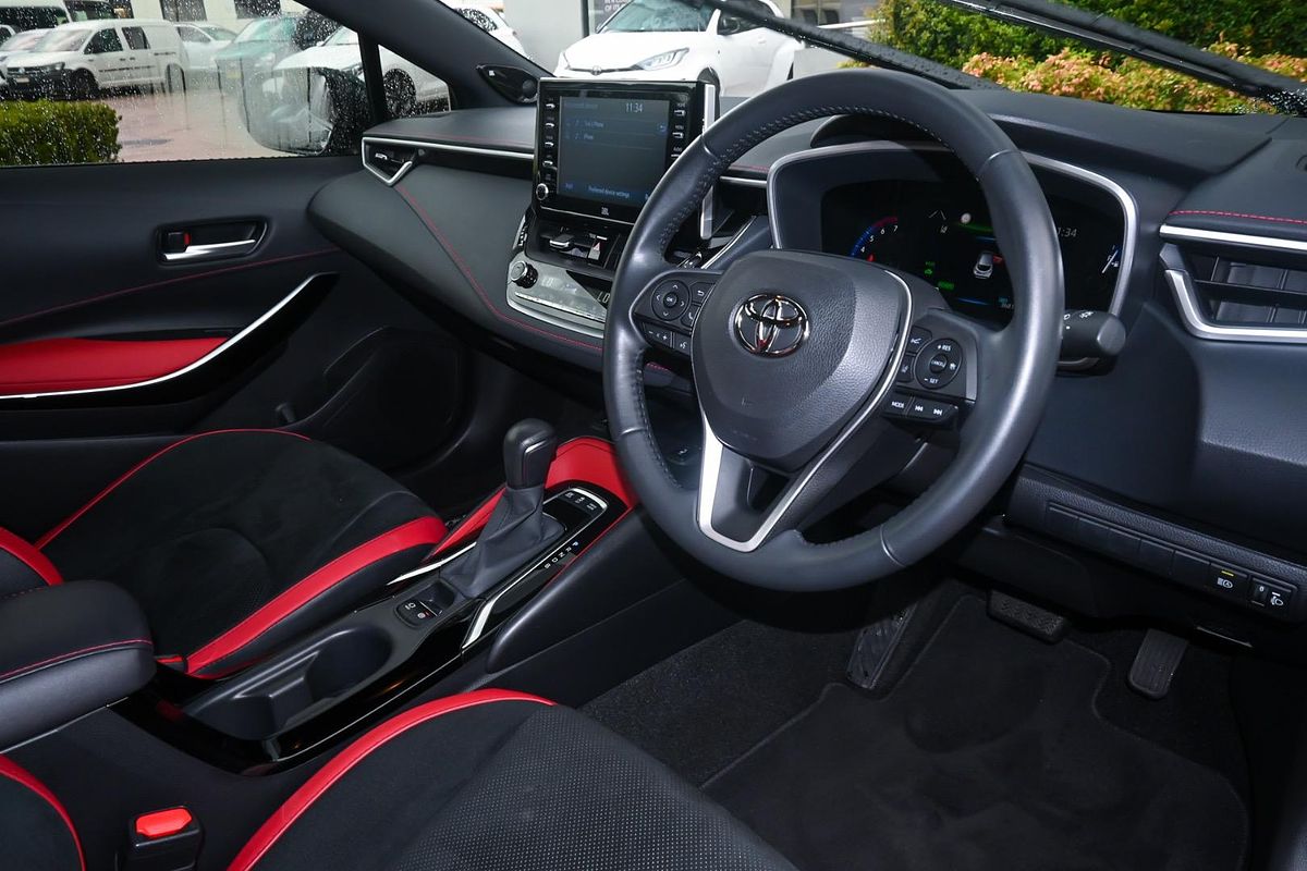 2022 Toyota Corolla ZR Hybrid ZWE211R