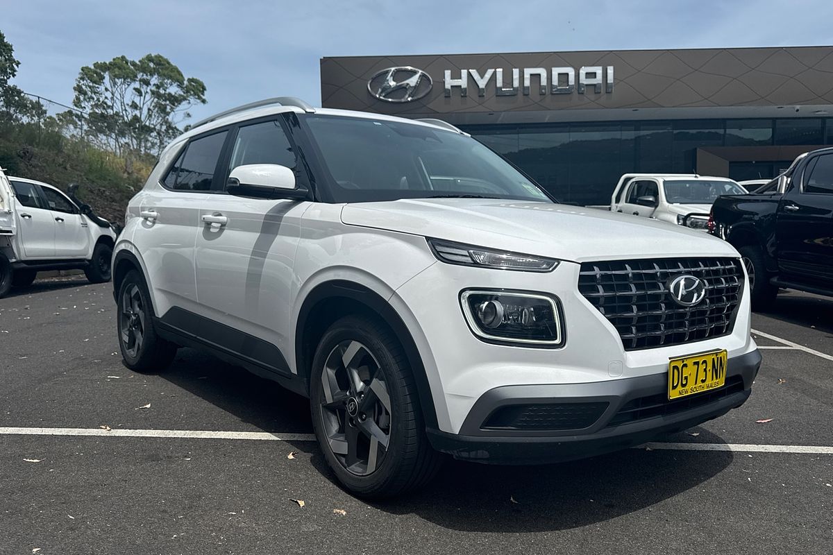 2023 Hyundai Venue Elite QX.V5