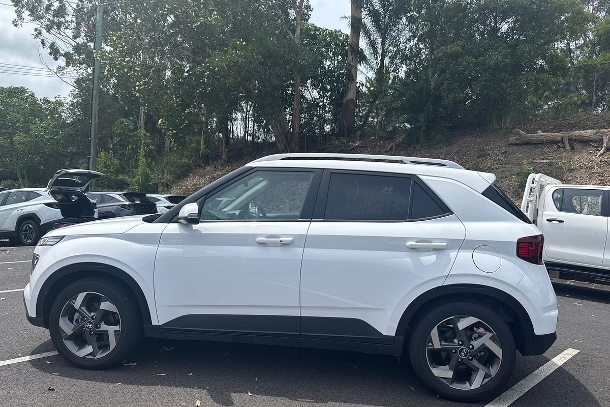 2023 Hyundai Venue Elite QX.V5