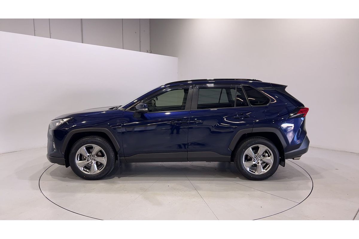 2020 Toyota RAV4 GXL MXAA52R