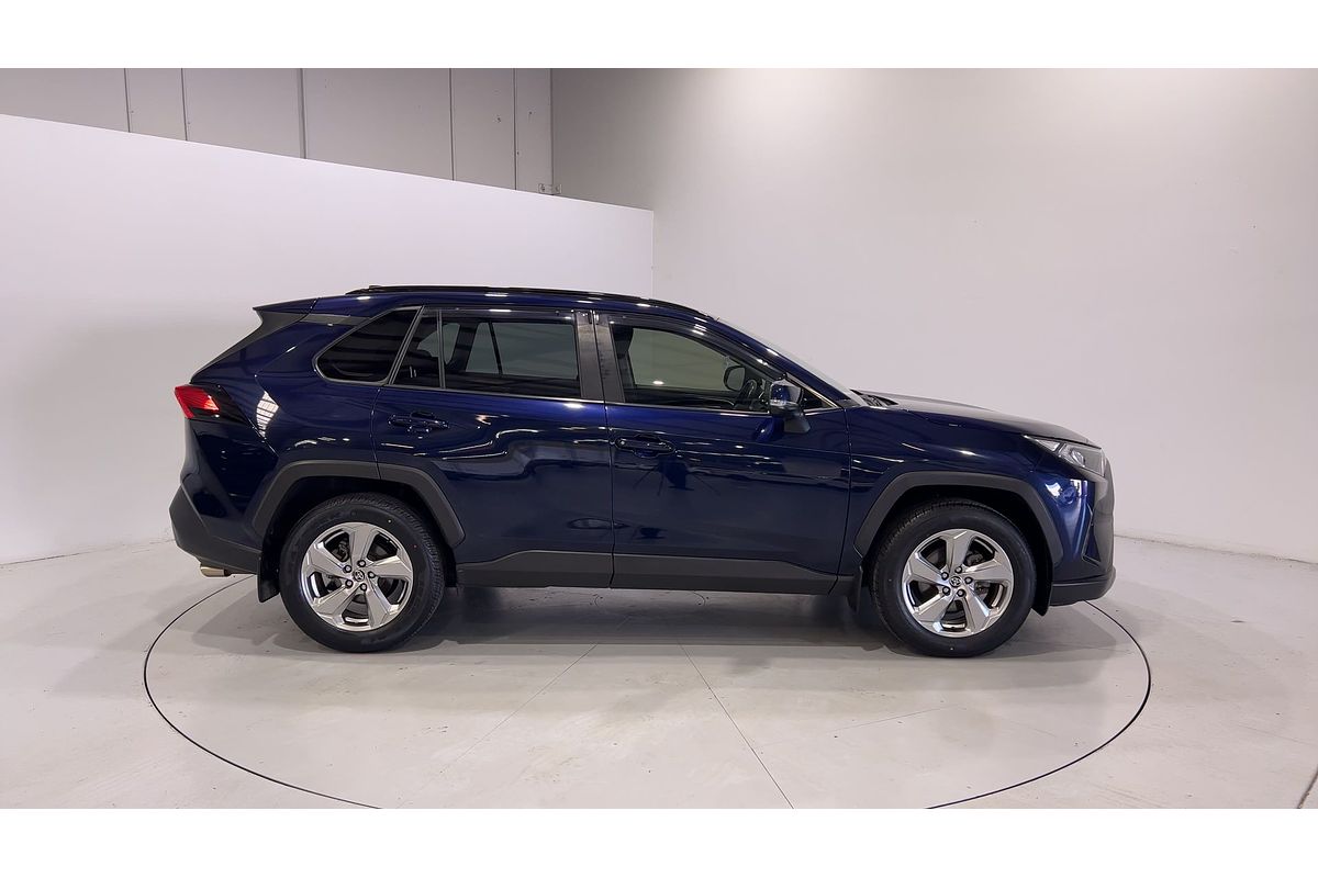 2020 Toyota RAV4 GXL MXAA52R