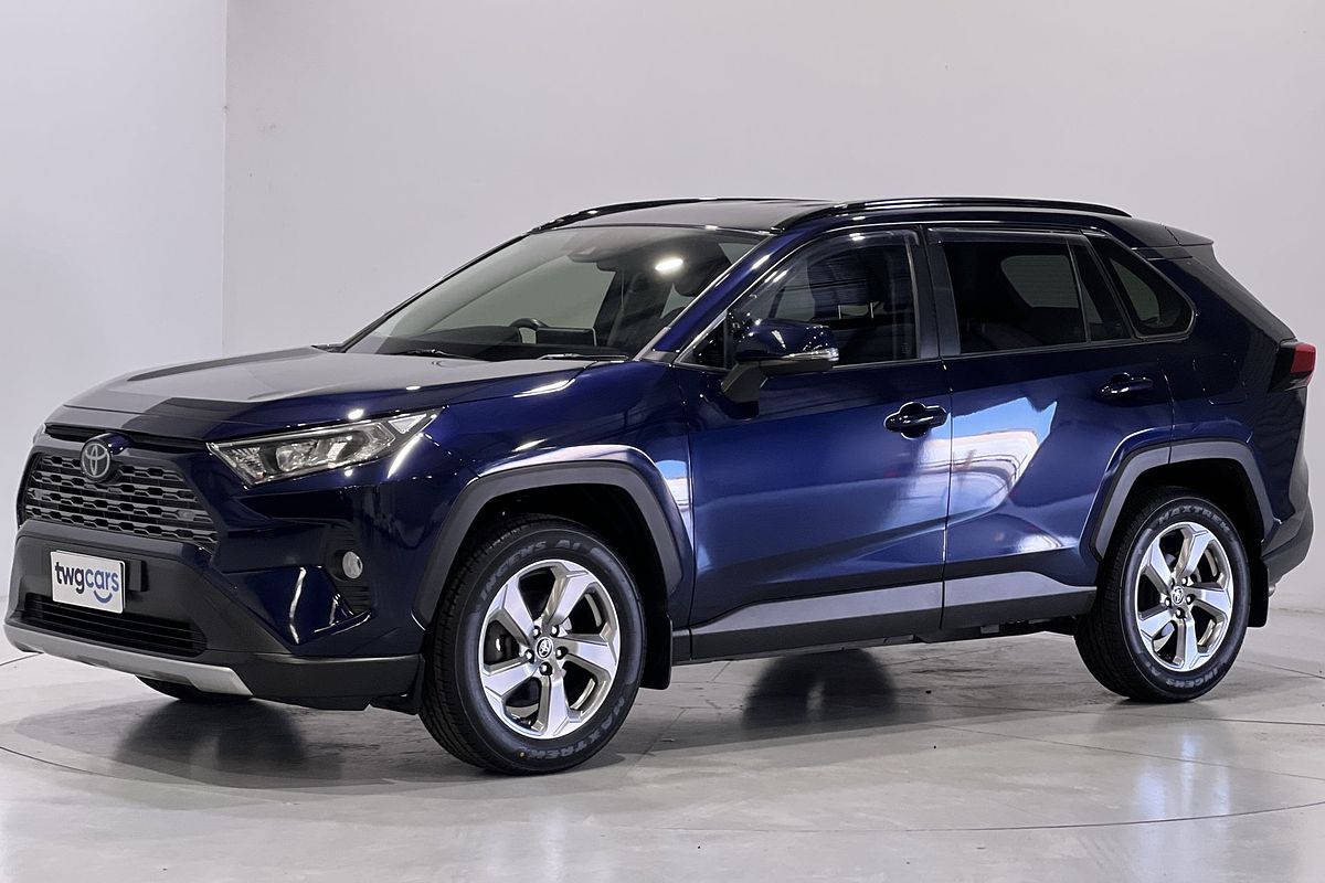 2020 Toyota RAV4 GXL MXAA52R