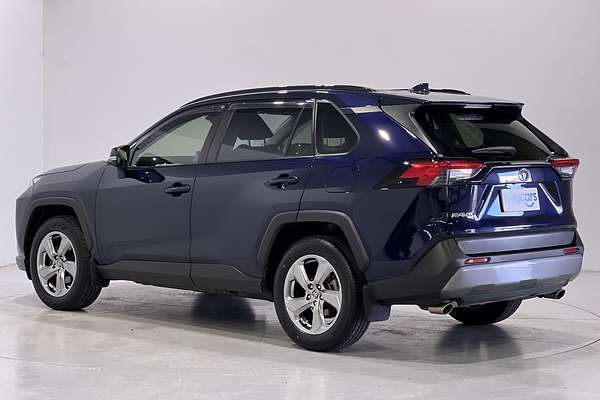 2020 Toyota RAV4 GXL MXAA52R