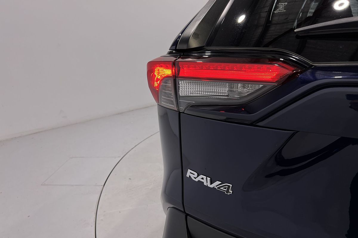 2020 Toyota RAV4 GXL MXAA52R