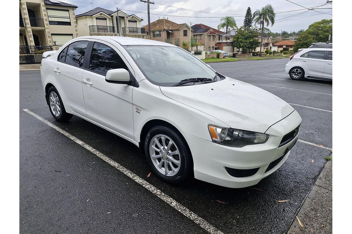 2011 Mitsubishi Lancer SX CJ