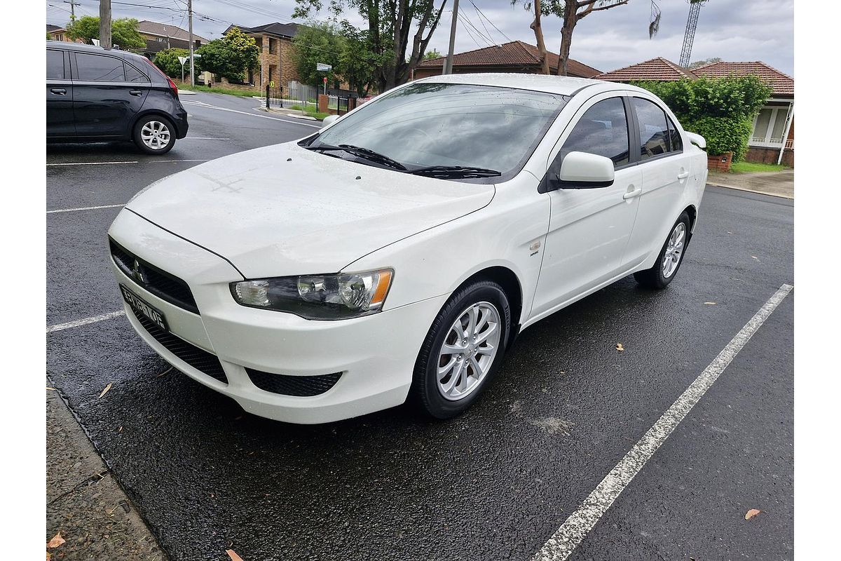 2011 Mitsubishi Lancer SX CJ