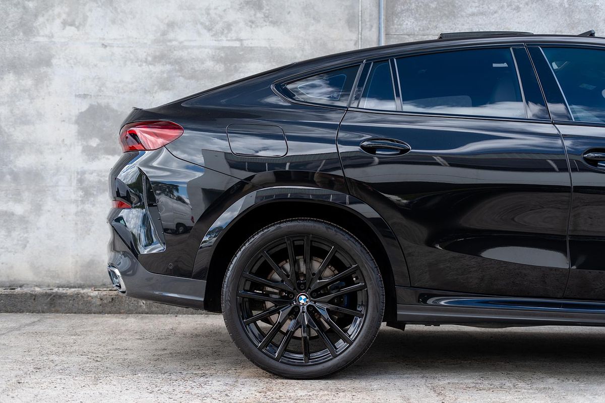 2020 BMW X6 xDrive30d M Sport G06