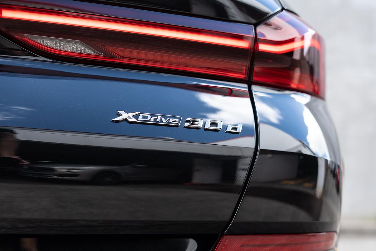 2020 BMW X6 xDrive30d M Sport G06