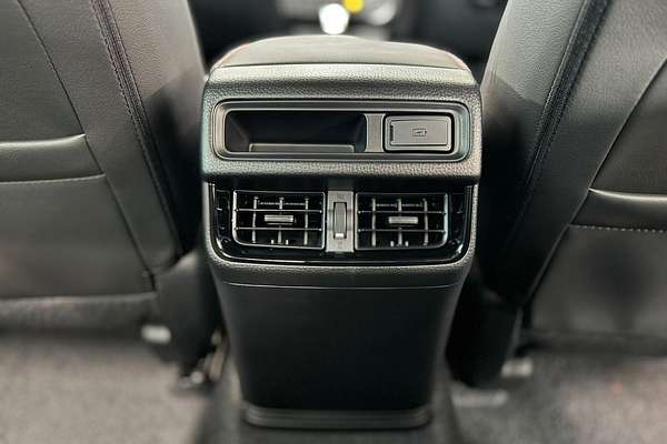 2024 Isuzu D-MAX X-TERRAIN 4X4