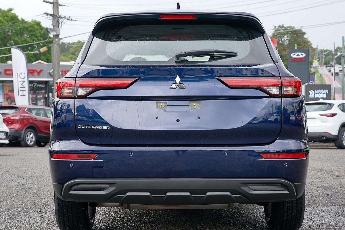 2024 Mitsubishi Outlander ES ZM