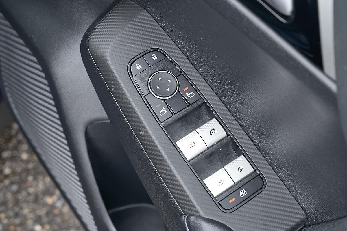 2024 Mitsubishi Outlander ES ZM
