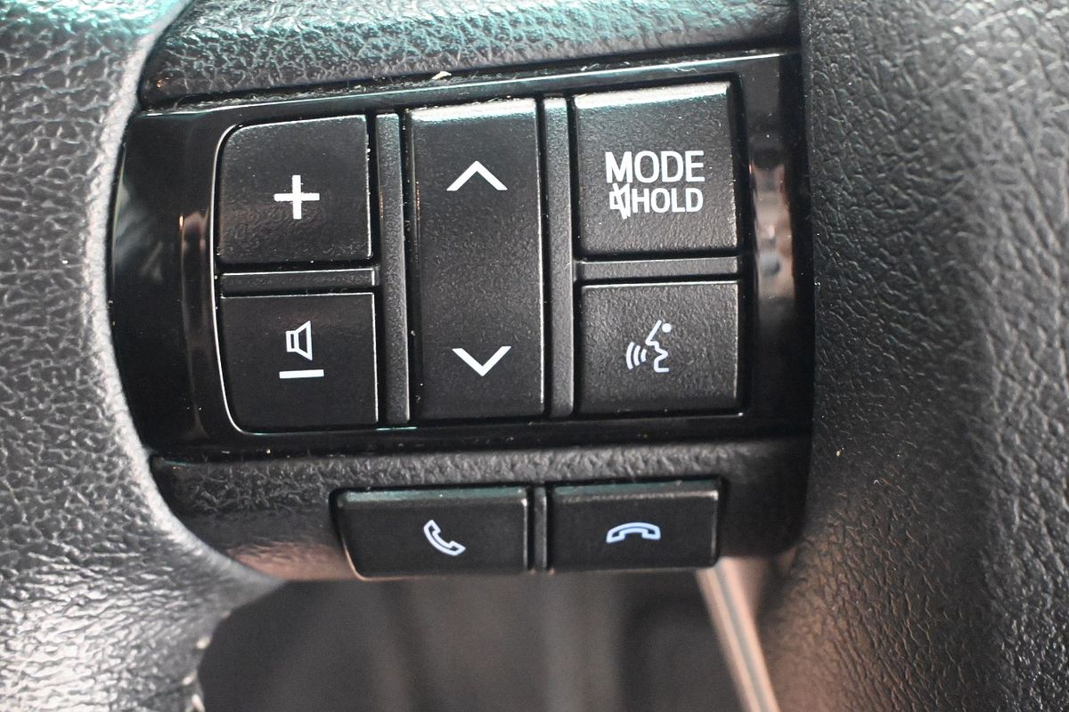 2016 Toyota Hilux SR5 GUN126R 4X4