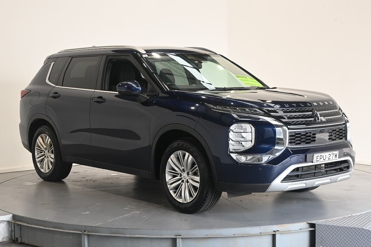 2021 Mitsubishi Outlander zl ZL2M46