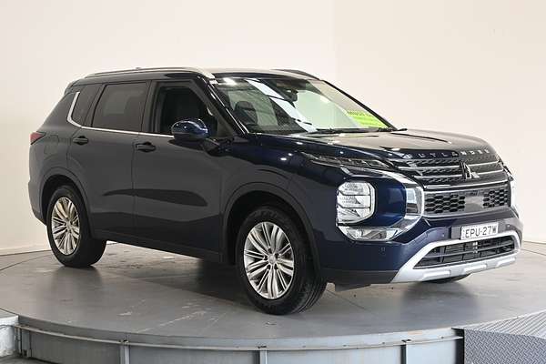 2021 Mitsubishi Outlander zl ZL2M46