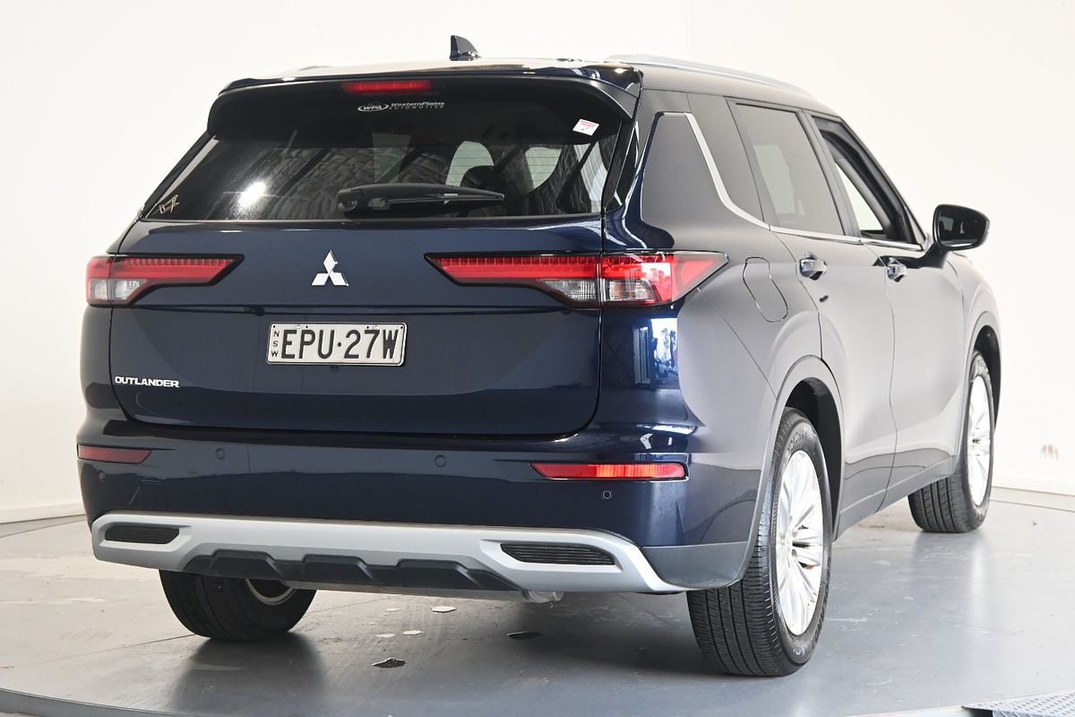 2021 Mitsubishi Outlander zl ZL2M46