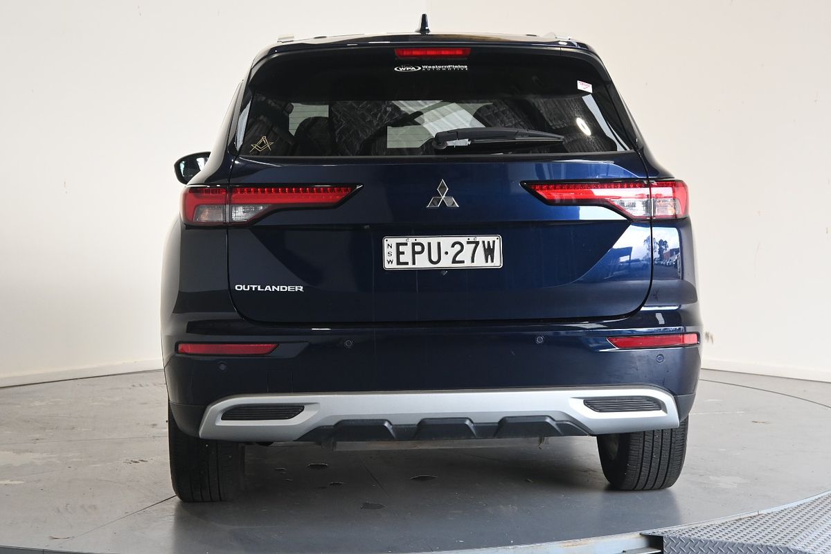 2021 Mitsubishi Outlander zl ZL2M46