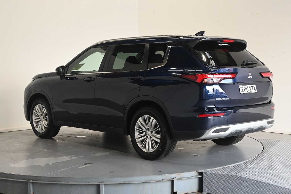 2021 Mitsubishi Outlander zl ZL2M46