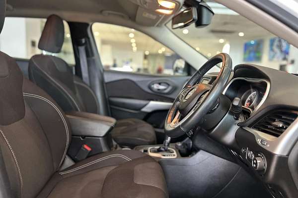 2017 Jeep Cherokee Longitude KL
