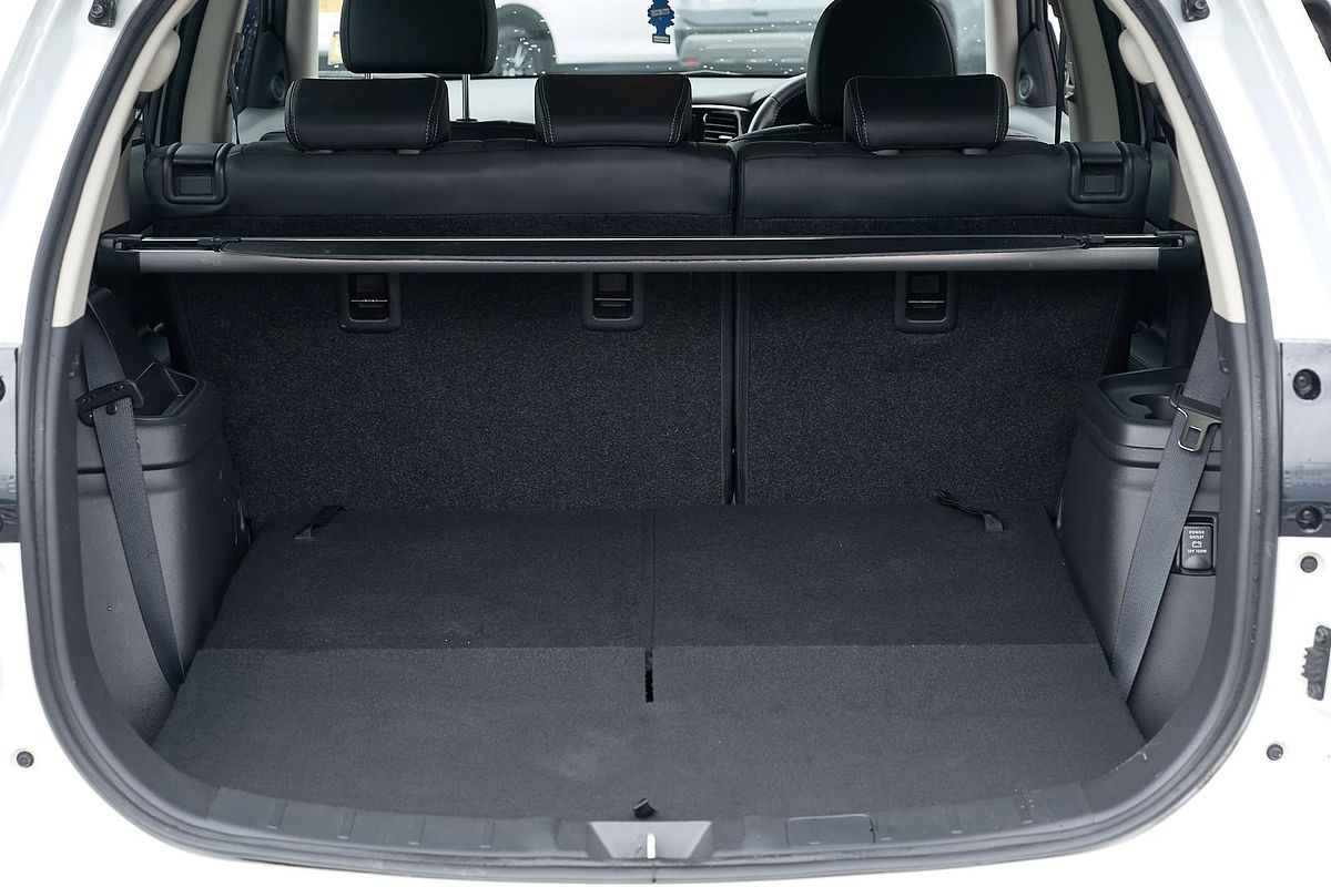 2020 Mitsubishi Outlander LS ZL