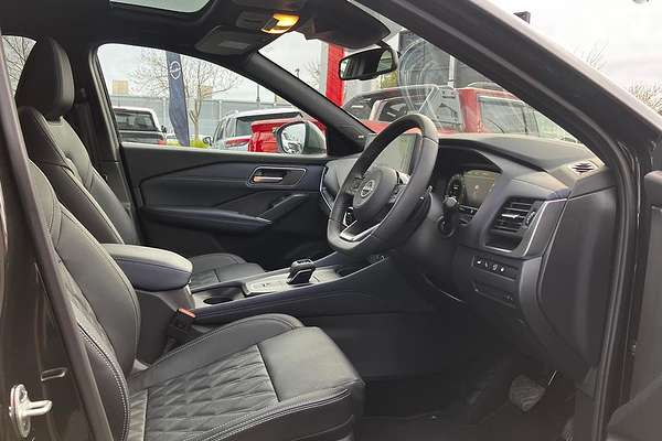 2024 Nissan QASHQAI Ti J12