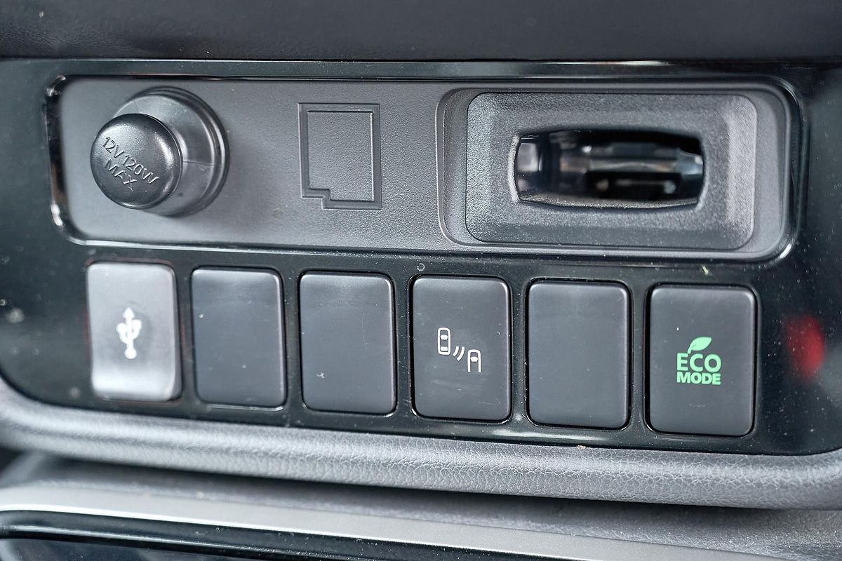 2020 Mitsubishi Outlander LS ZL