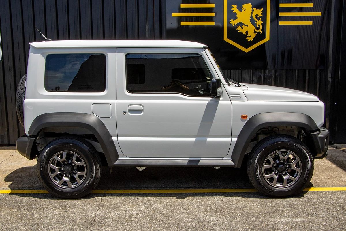 2024 Suzuki Jimny GLX GJ