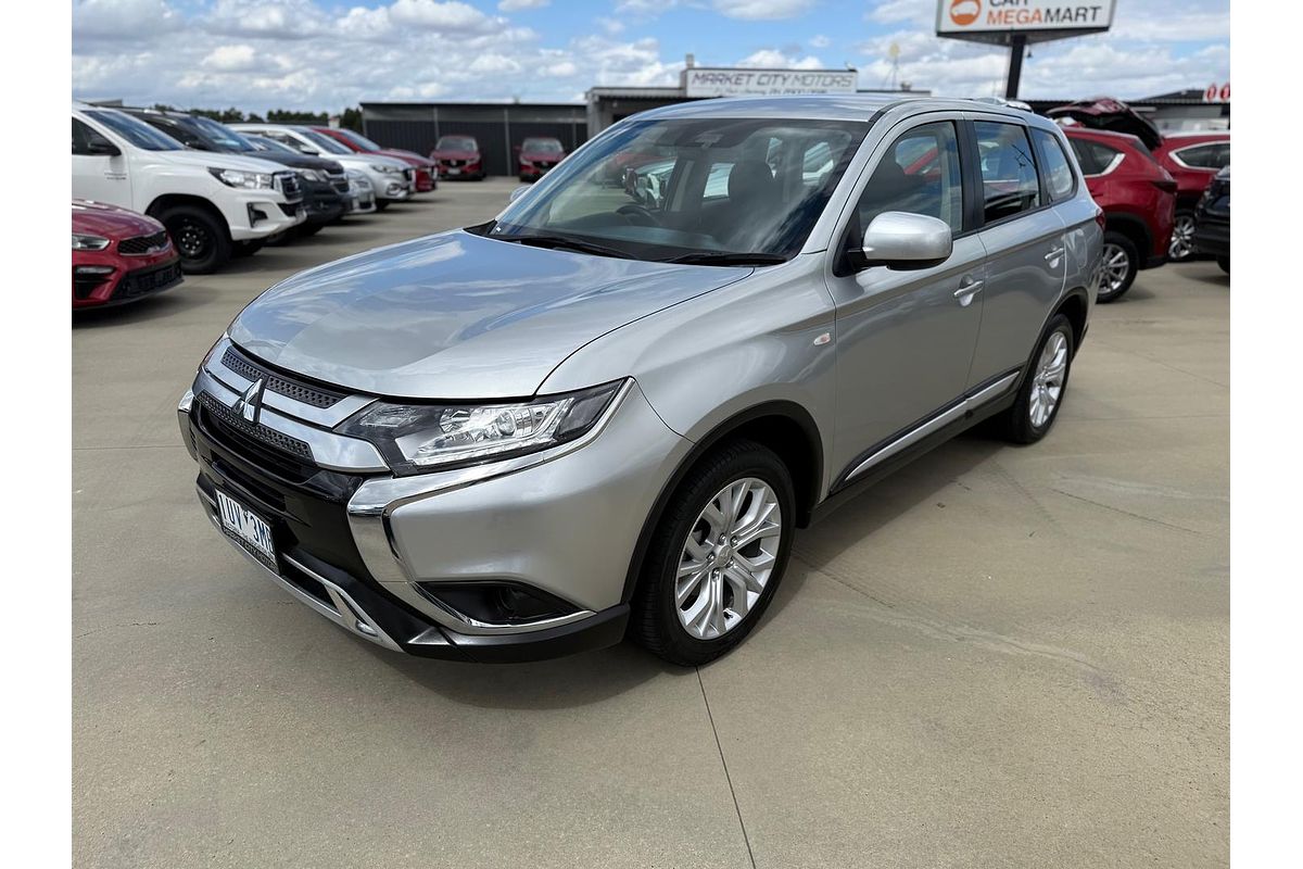 2021 Mitsubishi Outlander ES ZL