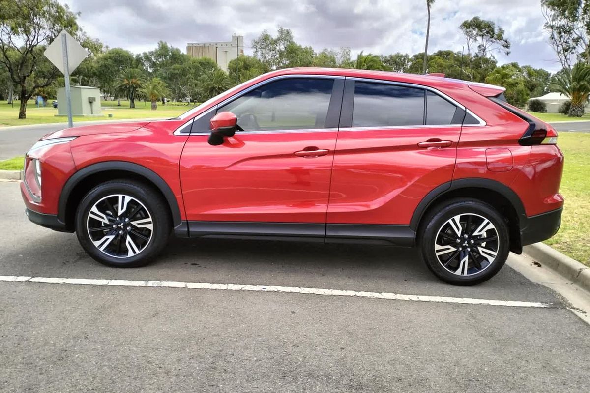 2022 Mitsubishi Eclipse Cross ES YB