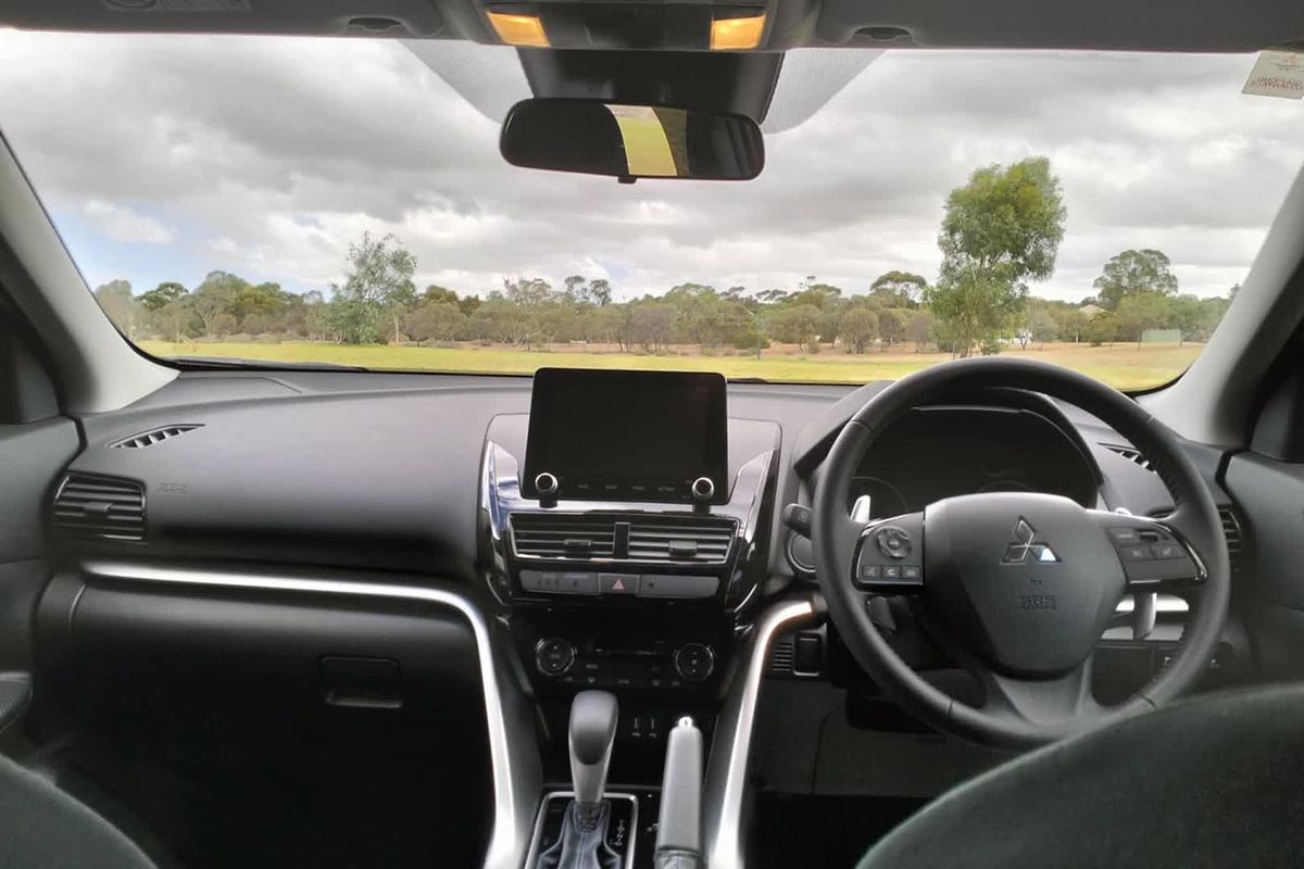2022 Mitsubishi Eclipse Cross ES YB