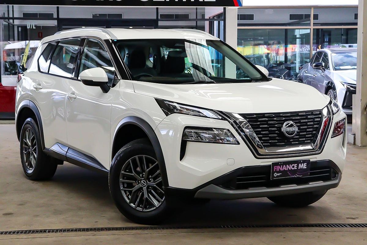 2023 Nissan X-TRAIL ST T33
