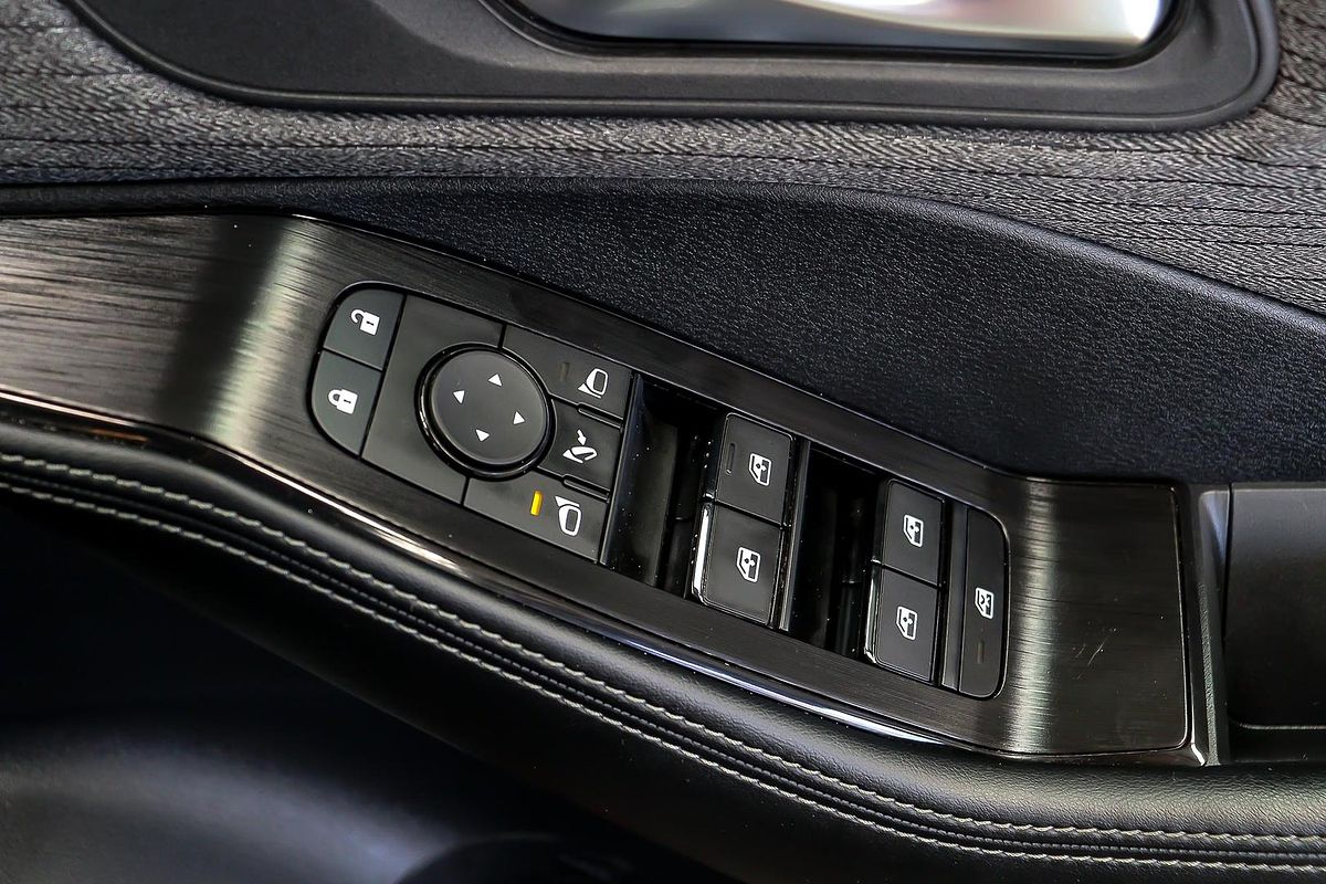 2023 Nissan X-TRAIL ST T33