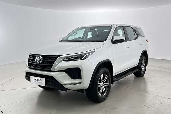 2023 Toyota Fortuner GX GUN156R