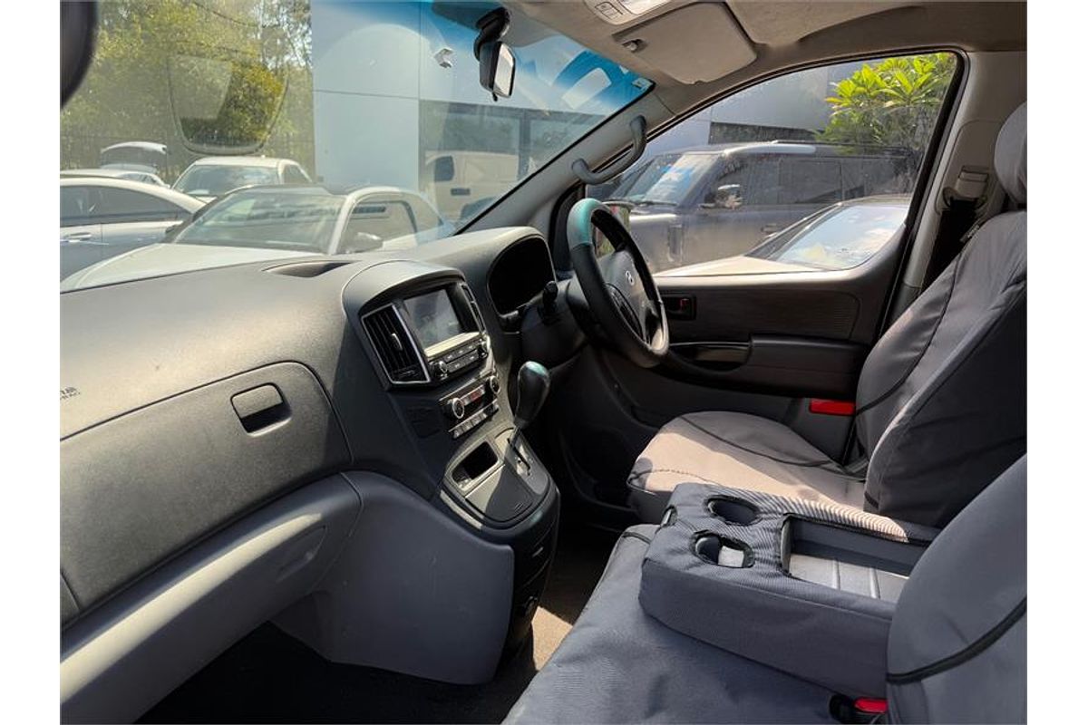 2017 Hyundai iLoad TQ3-V Series II