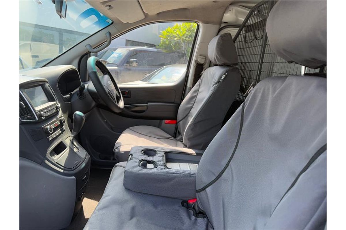 2017 Hyundai iLoad TQ3-V Series II