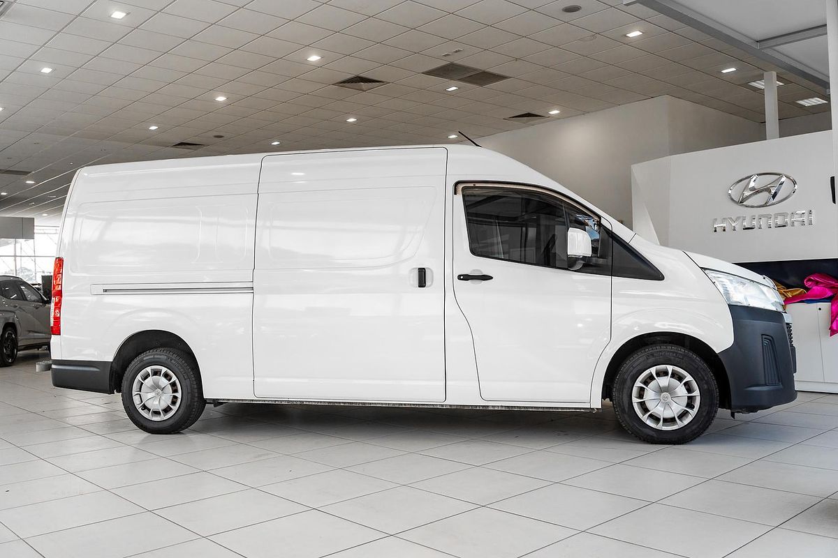 2019 Toyota Hiace GDH320R